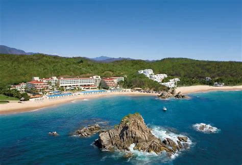 Dreams Huatulco telefono reservas 55 8421 2662 .